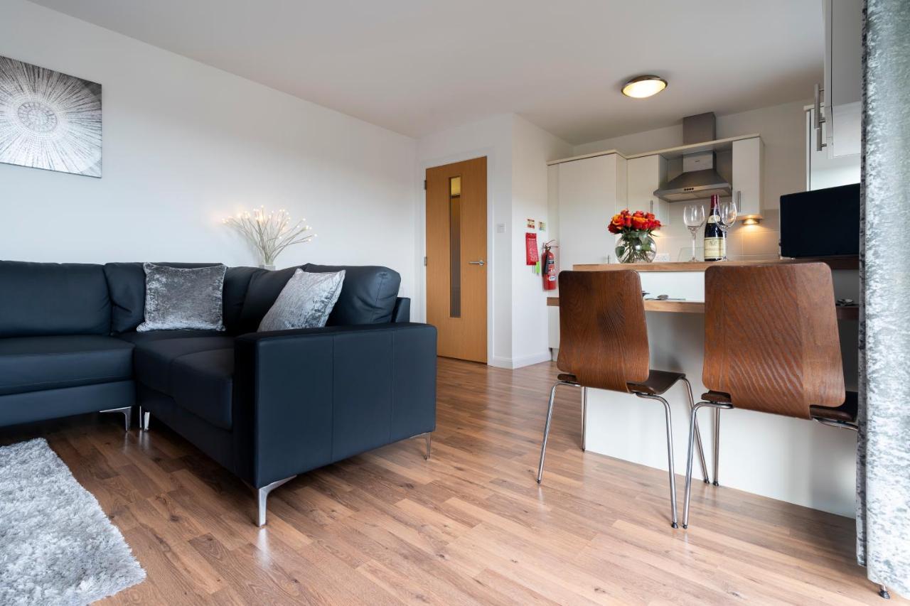 Parkhill Luxury Serviced Apartments - Hilton Campus Aberdeen Exterior photo